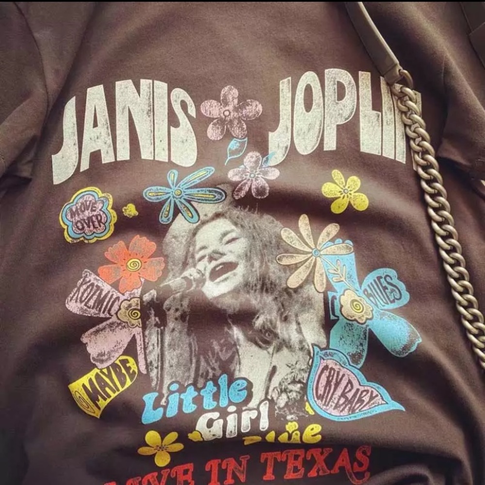 SOLD OUT Janis Joplin Rock Band Music Graphic Tee - Picture 3 of 4